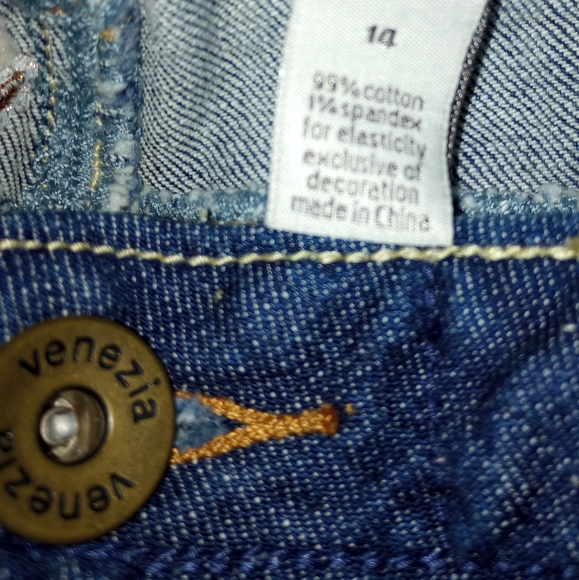 NWOT SEXY BLUE JEANS Gorgeous Embroidered Flower Accents VENEZIA 14 99% Cotton - Picture 16 of 16